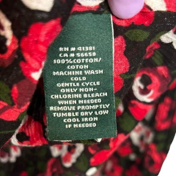 Ralph Lauren Cotton Red Floral Button Up Long Sleeve Top Size Small - Picture 8 of 9